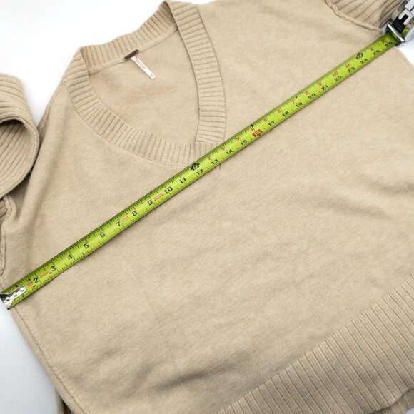 Free People Orion A Line V Neck Tunic Sweater Almond Women's XS Oversized Boho - Picture 8 of 10